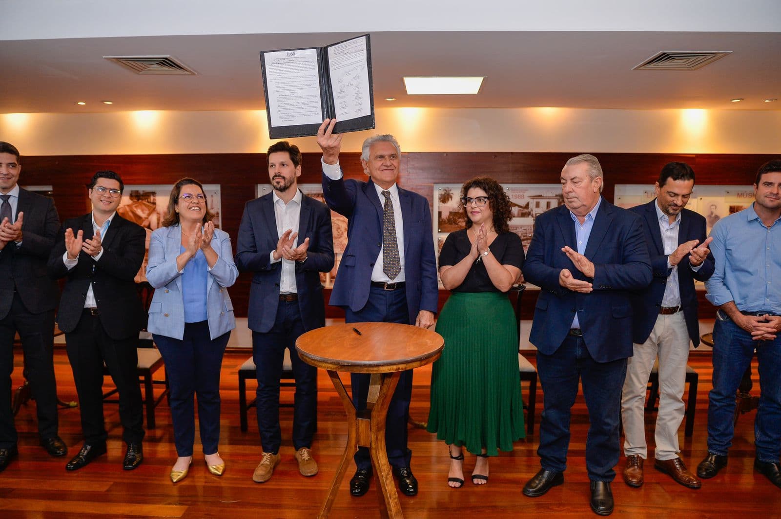GOVERNO E SETOR PRODUTIVO ASSINAM PACTO PARA ZERAR DESMATAMENTO ILEGAL EM GOIÁS ATÉ 2030